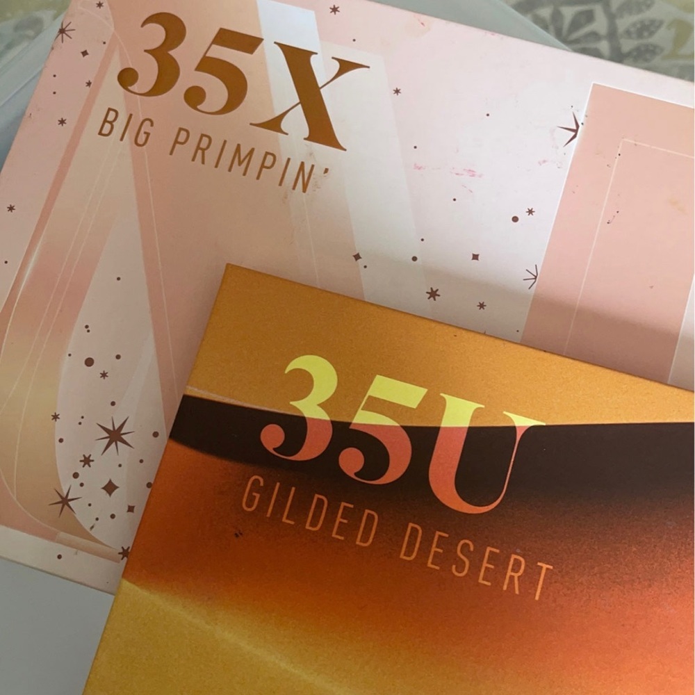 2- Morphe Eyeshadow palette